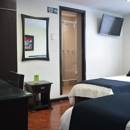 Hotel Quality Comfort House Bogotá Zewnętrze zdjęcie
