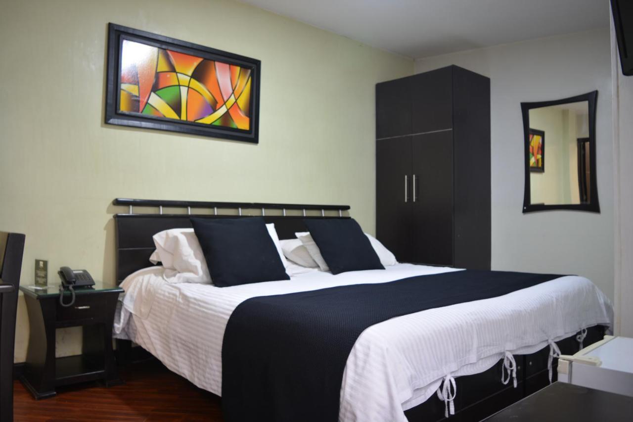 Hotel Quality Comfort House Bogotá Zewnętrze zdjęcie