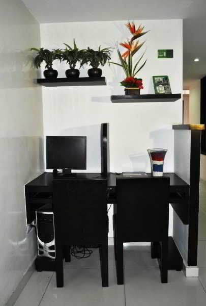 Hotel Quality Comfort House Bogotá Zewnętrze zdjęcie